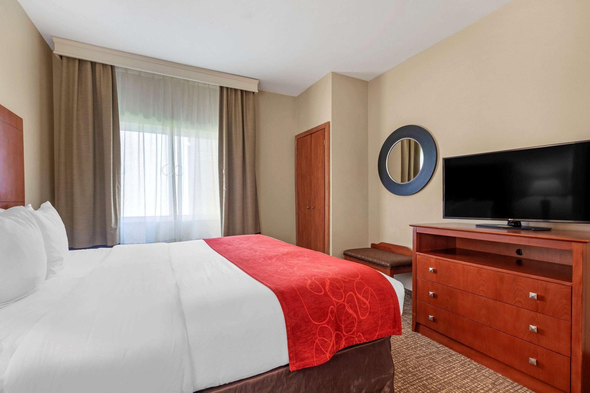 Comfort Suites North Даллас Екстер'єр фото