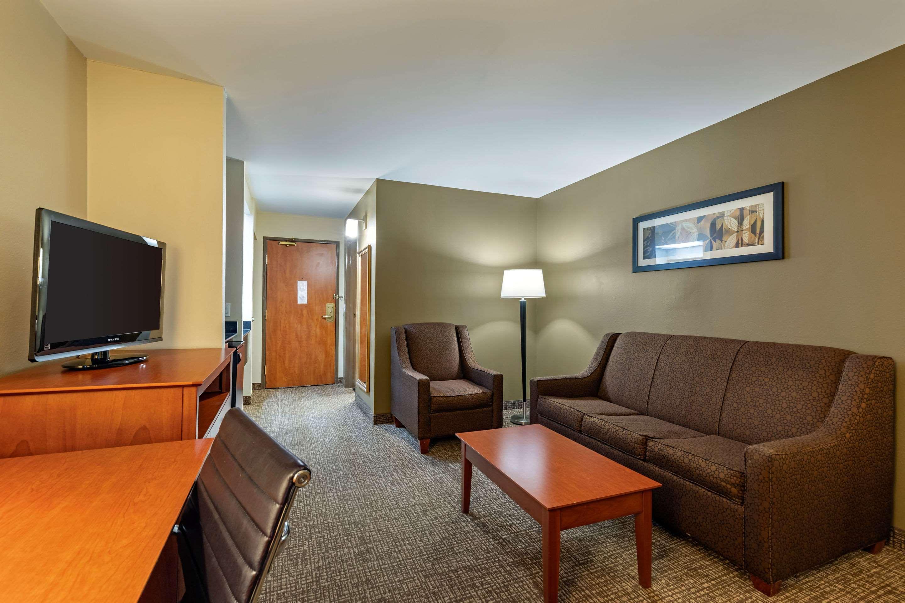 Comfort Suites North Даллас Екстер'єр фото